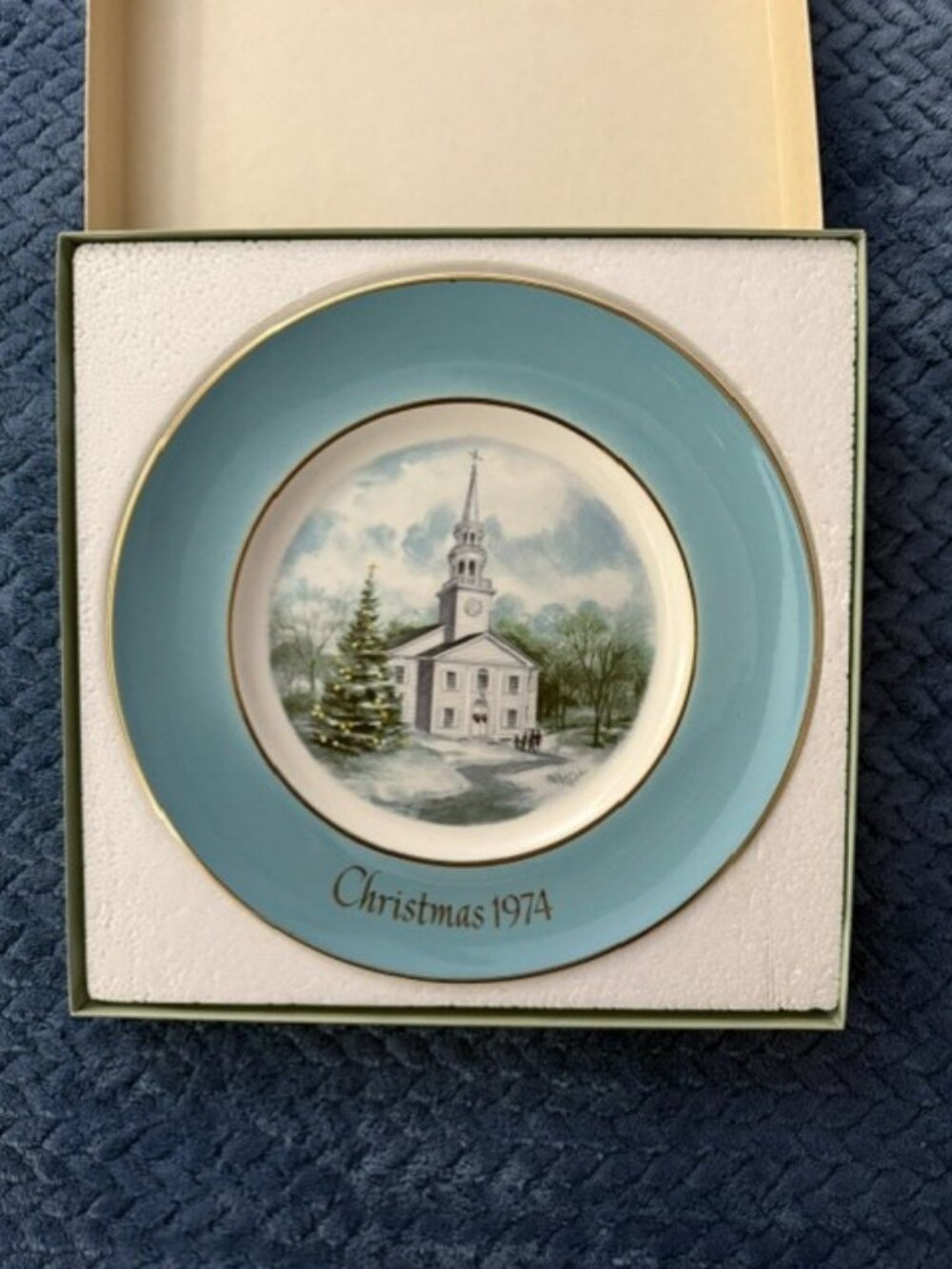 Vintage 1974 Avon Christmas Plate "Country Church" - Enoch Wedgwood England